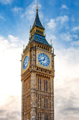 Fototapeta na wymiar Big Ben clock against the sky
