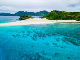 美しい無人島、嘉比島のドローン撮影
沖縄県島尻郡慶良間諸島座間味島