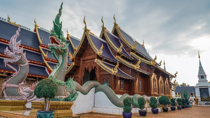 Foto op Canvas Wat Baan Den Chiangmai Thailand Landmark วัดบ้านเด่น บ้านเด่นสะหรีศรีเมืองแกน เชียงใหม่ ประเทศไทย วัด buddha image landscape © GuyZezars