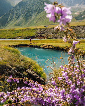 Tourist, Mineral mountain lake Abano, summer, Georgia