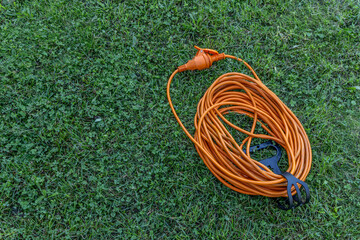 Electric extension cord and power connection in the garden