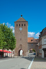 Fototapeta na wymiar Rest der ehemaligen Stadtmauer in Hagenuau, hier der Ritterturm. Departement Bas-Rhin in der Region Elsass in Frankreich