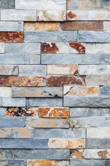 Mur en briques de pierres grises et marron marbré - Mur décoratif pour l'extérieur	