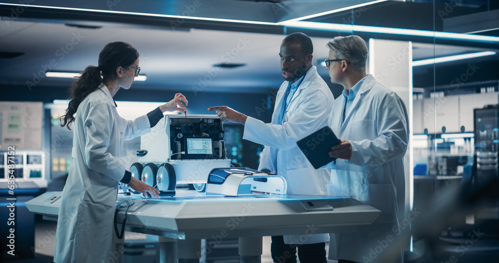 Poster Diverse Team of Industrial Robotics Specialists Gathered Around Table With a Mobile Robot. Engineers In Lab Coats Discussing an Automated Robotic Delivery Machine with Artificial Intelligence