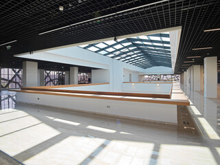 empty hall. photoshoot of the interior of a corporate
building. interior of a business office
building. empty building. empty room/office.