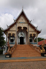 Fototapeta premium temple bouddhiste Chiang Maï