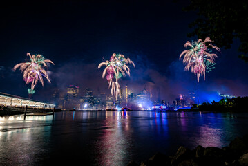 July 4th Macy's Fireworks in New York - obrazy, fototapety, plakaty