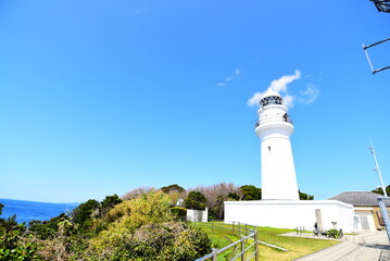 和歌山の潮岬灯台 - obrazy, fototapety, plakaty