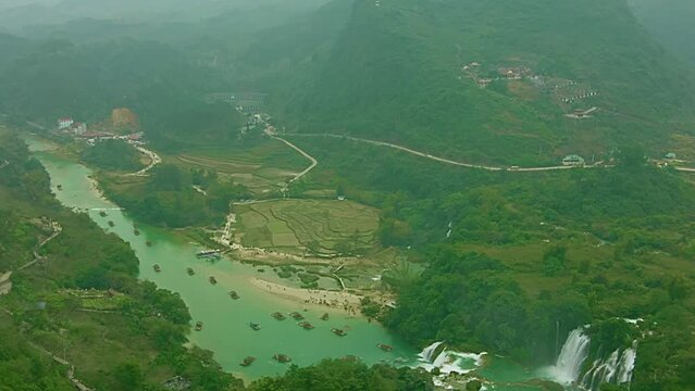 Detian Waterfall in Guangxi, China