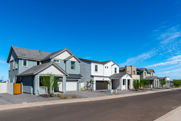 Fototapeta na wymiar Newly built single-family homes in Arizona await buyers.