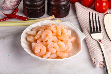 Cocktail prawns in the bowl