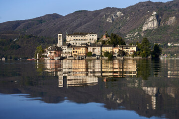 Fototapeta na wymiar Isola San Giulio, Lago d'Orta
