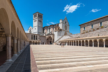 Assisi Basilika San Francesco - obrazy, fototapety, plakaty