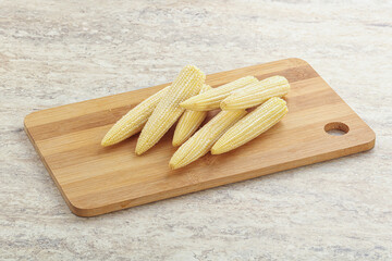 Raw natural organic baby corn