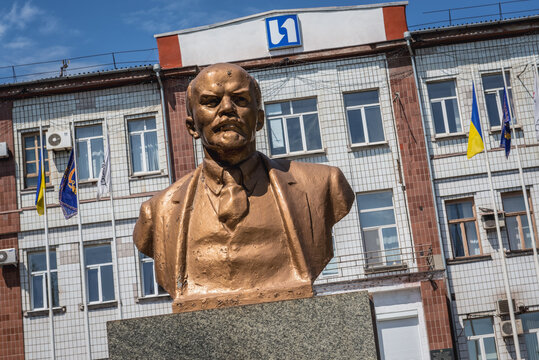 Mariupol, Ukraine - May 25, 2014: Bust of Lenin in Mariupol city during Russo-Ukrainian War in Donbas region