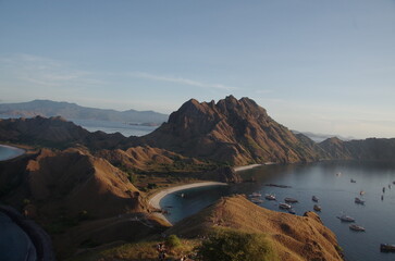 インドネシア　ラブアン・バホ　コモド島