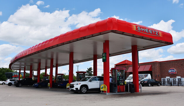 Sheetz Gas Station, Manassas, Virginia, USA