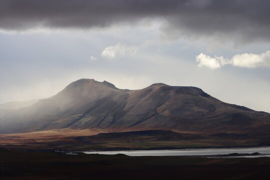 mystical atmosphere at Sn&aelig;fellsnes peninsula Iceland