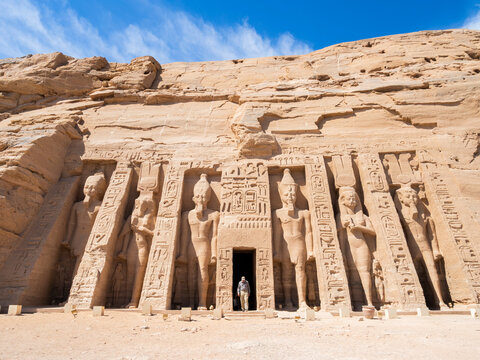 The temple of Hathor and Nefertari (The Small Temple of Abu Simbel), UNESCO World Heritage Site, Abu Simbel, Egypt, North Africa, Africa