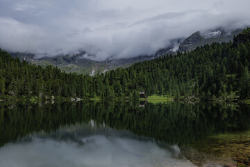 Fototapeta na wymiar View of the Reedsee lake in the High Tauern, Austrian Alps