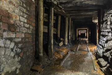 Fototapeta na wymiar historic mining tunnel