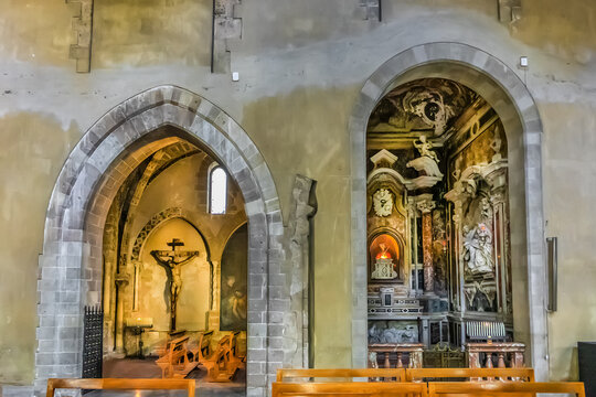 Interior of Saint Francis Xavier Church (Chiesa di San Francesco Saverio, 1685) in Palermo quarter of the Albergaria. PALERMO, SICILY, ITALY. September 28, 2018.