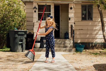 Must Sweep Swidewalk