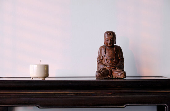 Antique Chinese style wooden Buddha statue, place decoration at home
