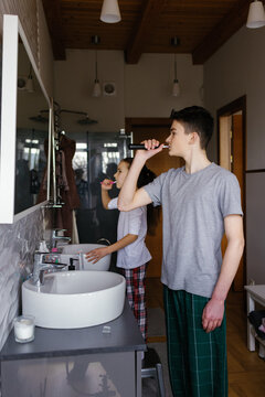 Toothbrushing clean toiletry good habit restroom children 