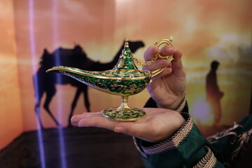 Lampada Magica Aladim © Atilio