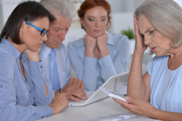 Fototapeta premium business people working at desk in office