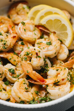 Garlic Butter Shrimp with Lemon