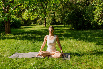 Morning  Summer Yoga Woman in White Activewear Enjoying Park Session
