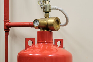 The industrial fire extinguishing system is designed to provide maximum protection from fires in the industry, using a combination of CO2 gas and high-pressure hoses