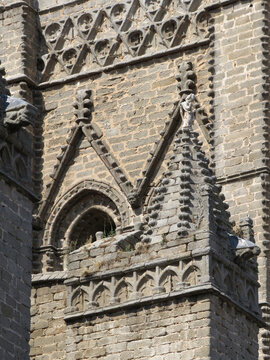 Cathedral of Avila. Spain.
Detail of the bell tower, crenels and pinnacles. (12th-14th centuries).
UNESCO World Heritage.