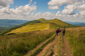 hiking in the Bieszczady mountains © Rafał Bieroza