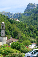 Fototapeta na wymiar Cardoso Stazzema Monte Forato Versilia Toscana