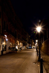 Fototapeta na wymiar street at night italy vincenza