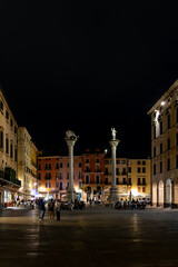 Fototapeta na wymiar view at night of a placa italy vincenza