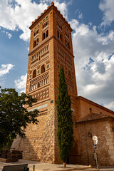 Fototapeta na wymiar tower of the church of the holy sepulchre teruel spain