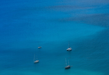 The sea 4ships a square