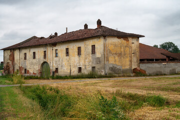 Fototapeta na wymiar Old farm house near Novi Ligure, Alessandria province, Italy