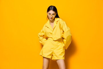 Fototapeta premium woman glasses fashion girl trendy attractive lifestyle beautiful young yellow model