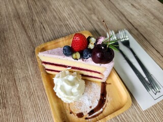 cheesecake with strawberry