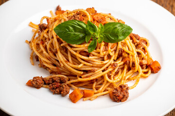 spaghetti bolognese