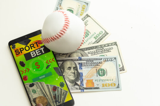 baseball is the ball at the one hundred dollar Banknotes