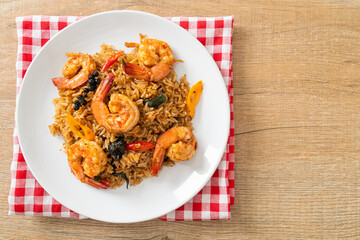 shrimps fried rice with herbs and spices