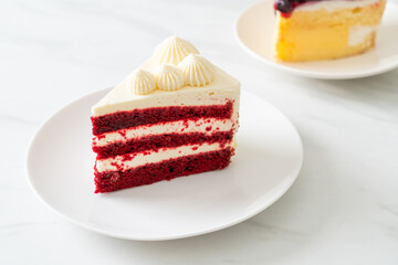 red velvet cake on plate
