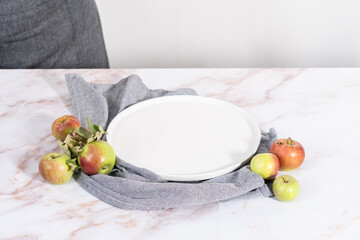 Apple sharlotka muffin