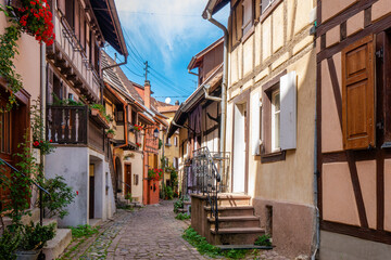 Fototapeta na wymiar Eguisheim, une des plus beaux villages de France